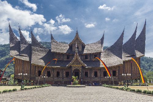 Istana Pagaruyung Sumatera Barat